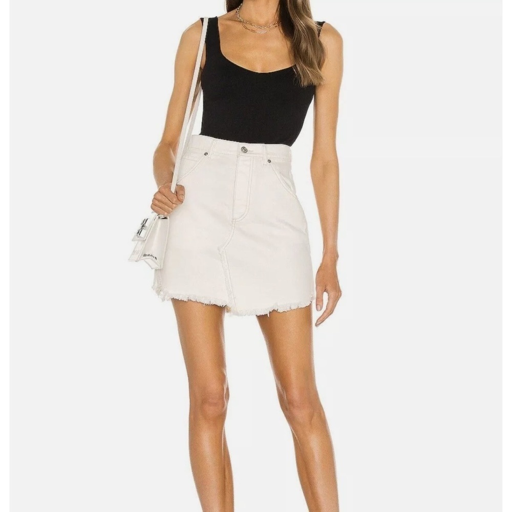 $78 NWT Free People We The Free Brea Cutoff Denim Mini Skirt Deco White Sz 26 - Picture 1 of 6